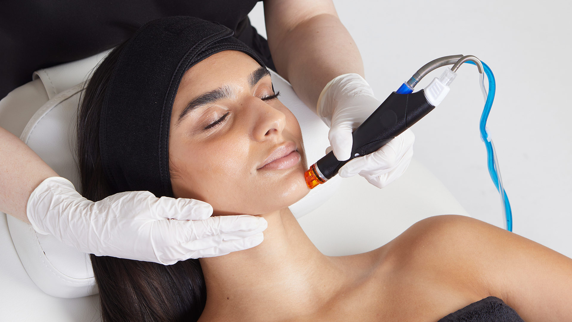 Soemantri Ästhetik Institut, HydraFacial, Lüdenscheid, Schönheitsbehandlung, ohne OP